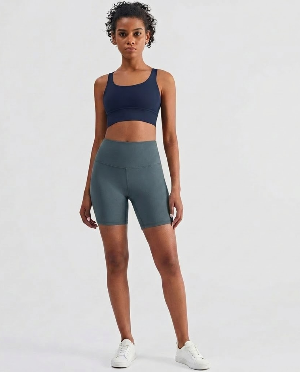 Short cycliste pour femme avec couture arrière en V, tissu compressif Matrix