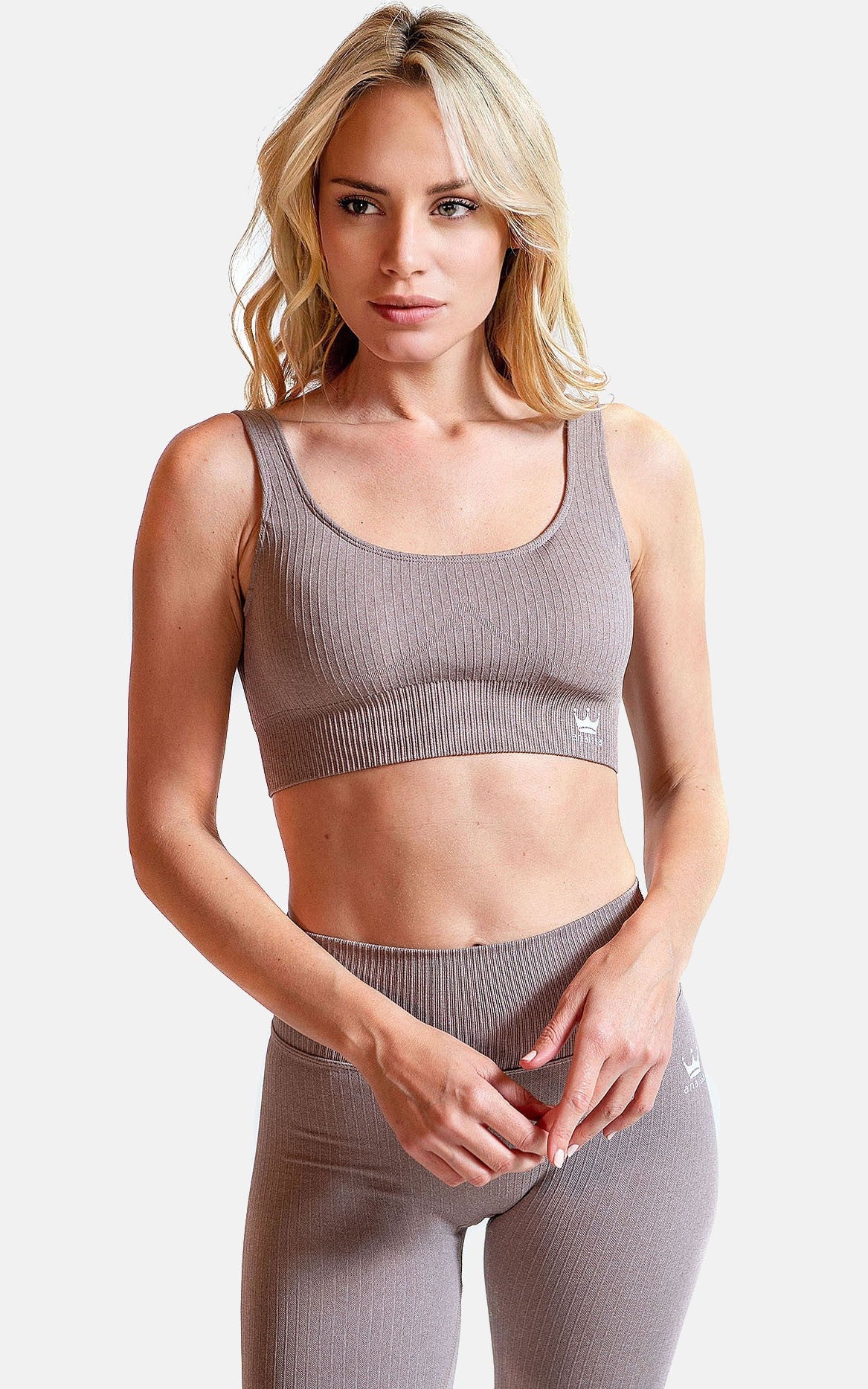 Top deportivo, Terra