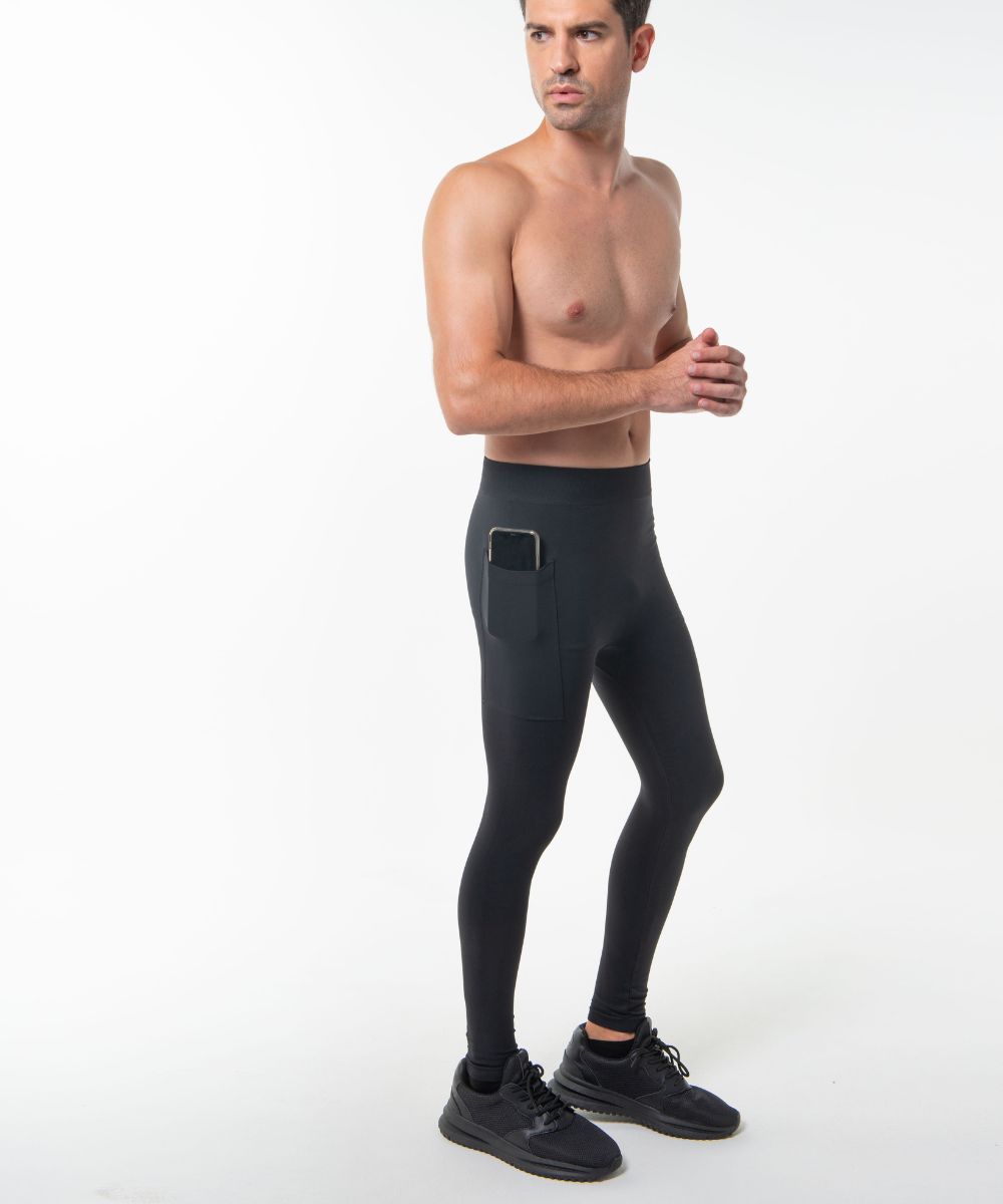 Malla deportiva de hombre con bolsillo fibra Emana y Tecnología FIR Ulises
