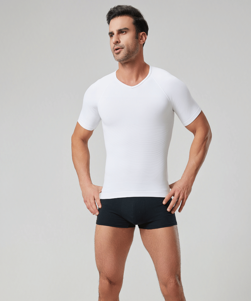 Camiseta reductora con TECNOLOGÍA FIR Speed