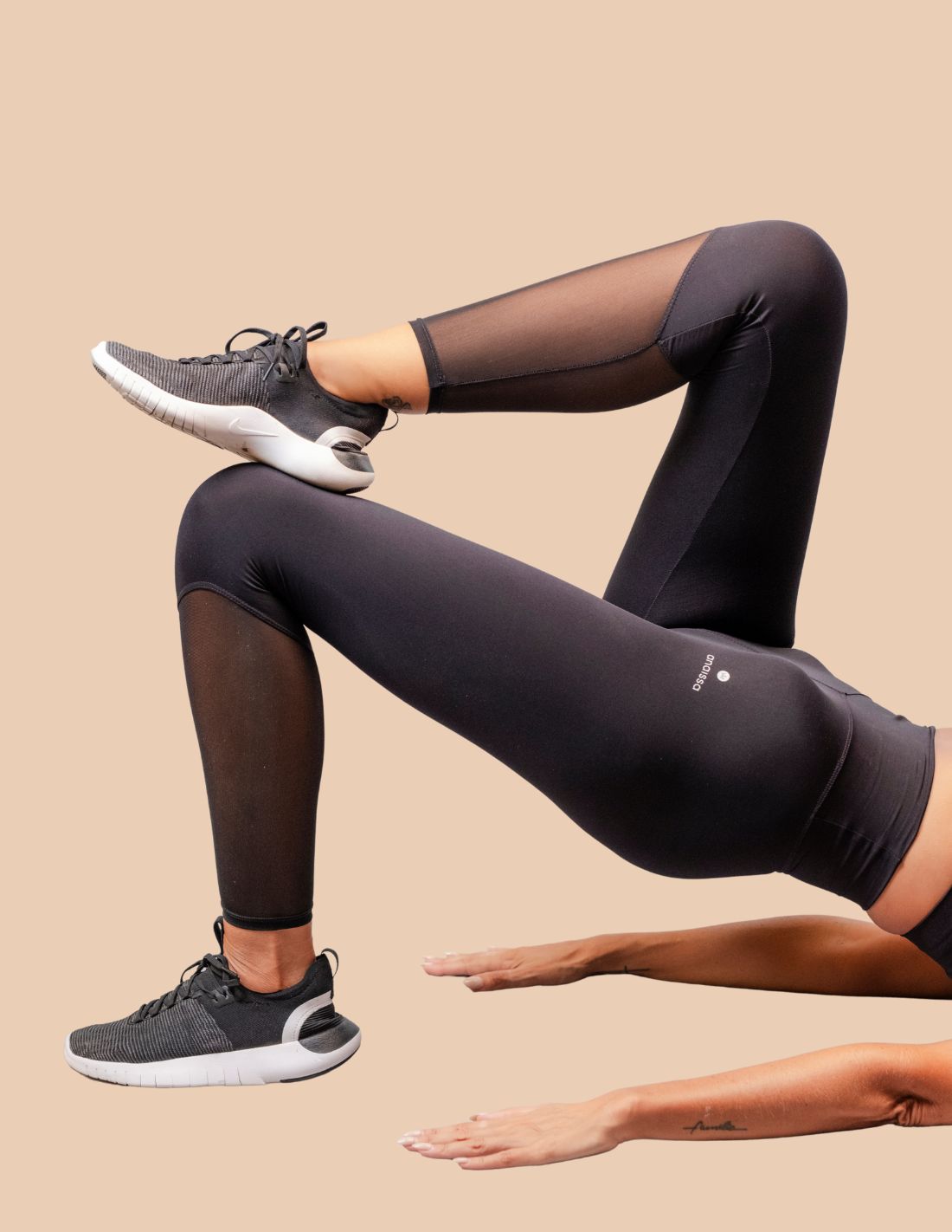Set: Leggings and Sports Top with Emana Namasté fiber