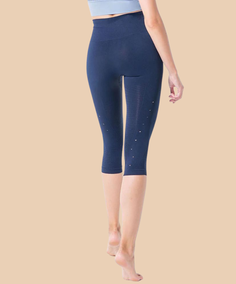 Capri sports legging with Emana Namasté fiber