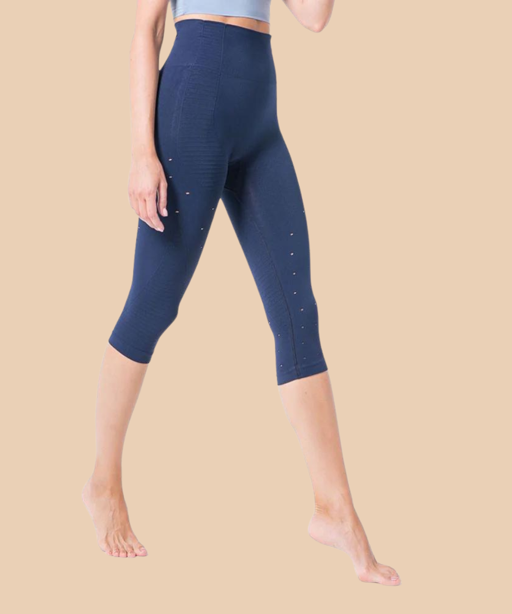 Capri sports legging with Emana Namasté fiber