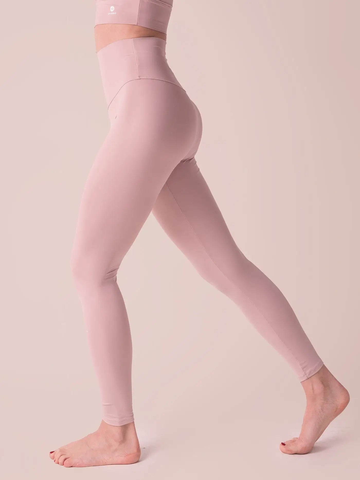 Legging deportivo, Natura