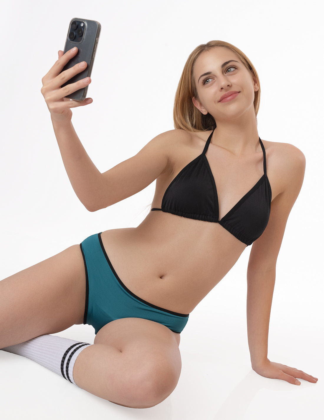 Braga de baño Menstrual Adolescentes Céline — Discreto, ultrafino y sin bultos - Verde / S (34) en Anaissa